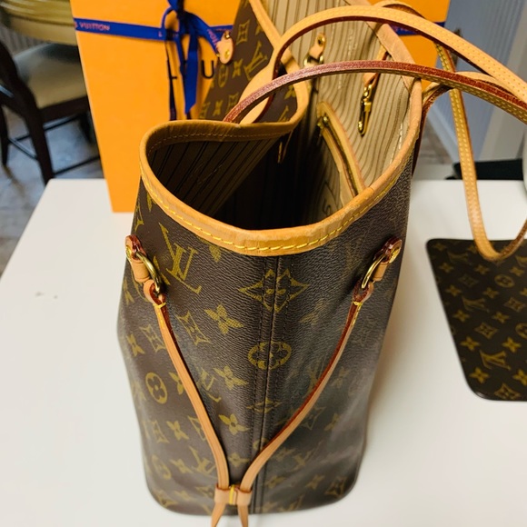 👜 Authentic Louis Vuitton Neverfull bag! 👜 - Picture 4 of 8